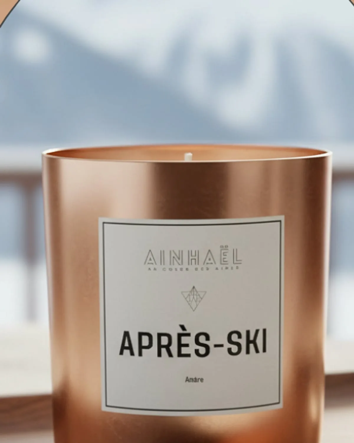 Le retour au chalet, l'ambre tient les épaules pendant qu'on se réchauffe.